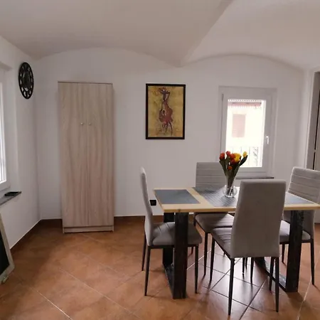 Apartment La Petite Maison Coazze